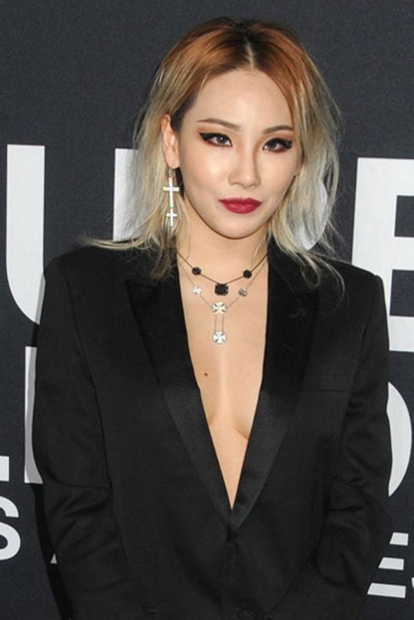 5 xu hướng làm đẹp những năm 2000 ồ ạt quay trở lại, từ sao Âu đến sao Á đều mê tít-6