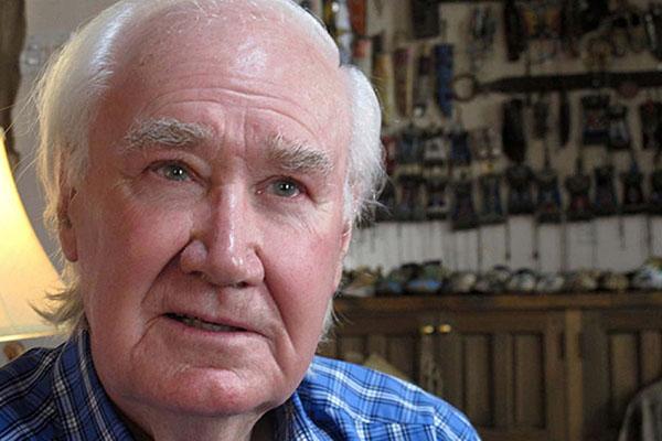 3 ngư dân bất ngờ phát hiện kho báu kim loại dưới đáy biển Quảng Bình-4