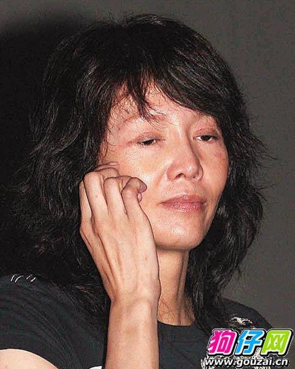 Quốc bảo nhan sắc Hong Kong: Mất cả thanh xuân vì yêu kẻ tồi, cuối cùng mang nợ vào người-7