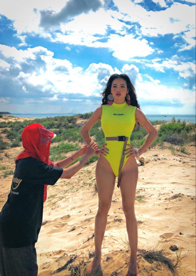 Bí mật giật mình từ nghề đồng nghiệp nam tự do đụng chạm cơ thể người đẹp Việt-1