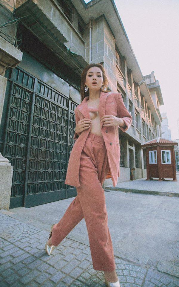 Bí mật giật mình từ nghề đồng nghiệp nam tự do đụng chạm cơ thể người đẹp Việt-2