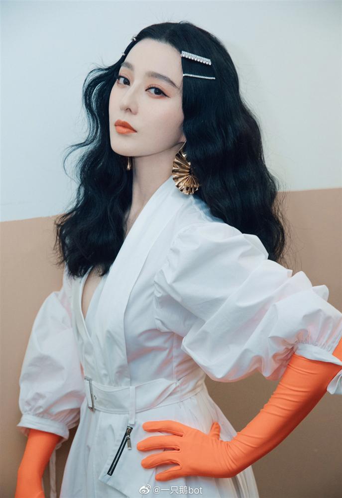 Tứ đại nhan thần của Cbiz: Nhan sắc có thừa, tài năng có hạn-3