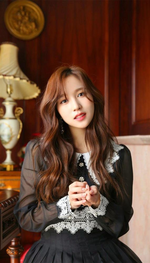 Nhan sắc đi vào huyền thoại của nữ idol chỉ nhờ một lần dại dột nhuộm tóc vàng-8