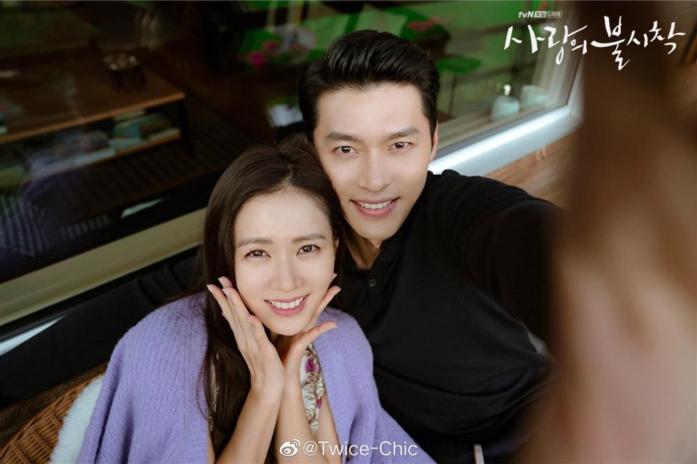 Son Ye Jin - Hyun Bin: Cặp đôi Ma Kết - Thiên Bình sinh ra để dành cho nhau-3
