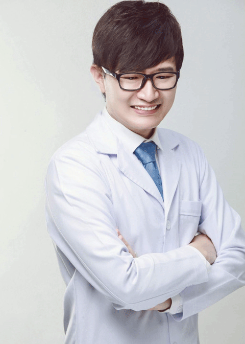 Dược sĩ Tiến dính nghi vấn thẩm mỹ vì gương mặt từ phèn hóa nam thần Hàn Quốc-5