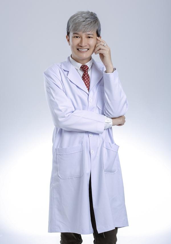 Dược sĩ Tiến dính nghi vấn thẩm mỹ vì gương mặt từ phèn hóa nam thần Hàn Quốc-6