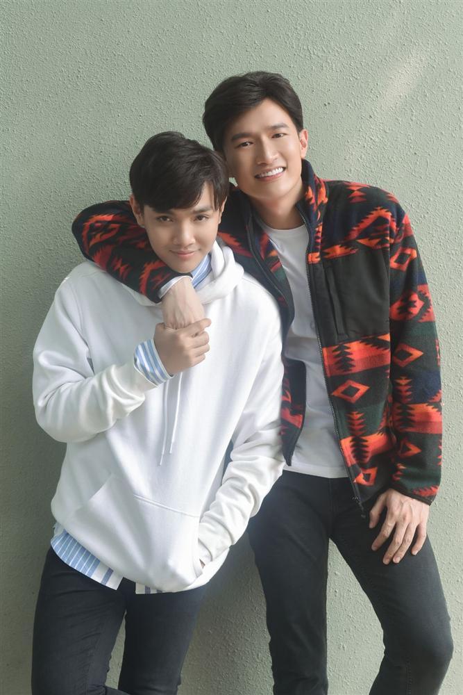 Dược sĩ Tiến dính nghi vấn thẩm mỹ vì gương mặt từ phèn hóa nam thần Hàn Quốc-7