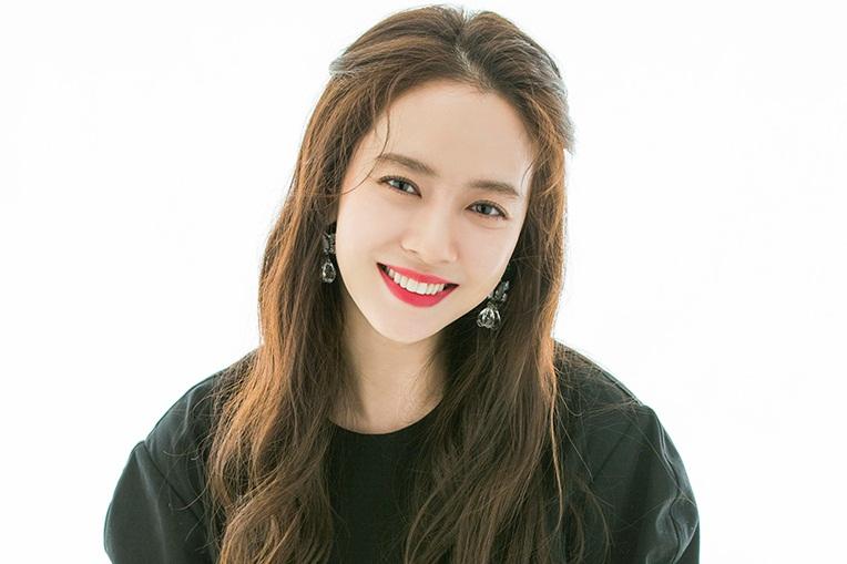 Song Ji Hyo - Từ nữ cường của Running Man đến nữ hoàng phòng vé hậu COVID-19-15
