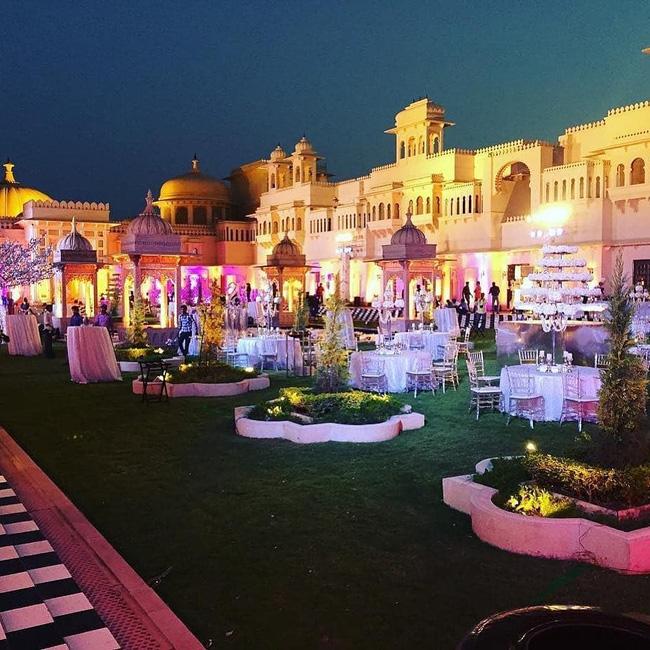 Gia đình tỷ phú giàu nhất châu Á tiêu tiền như thế nào mà nhiều người phải thốt lên kinh ngạc?-8