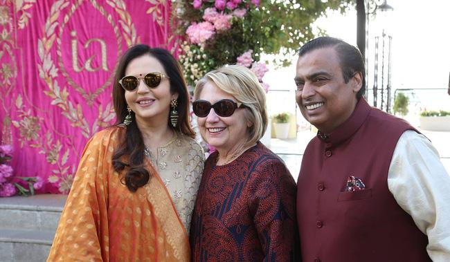 Gia đình tỷ phú giàu nhất châu Á tiêu tiền như thế nào mà nhiều người phải thốt lên kinh ngạc?-9