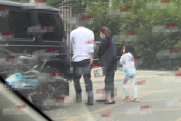 Lộ bằng chứng Giả Nãi Lượng tái hợp Lý Tiểu Lộ dù bị cắm sừng?-3