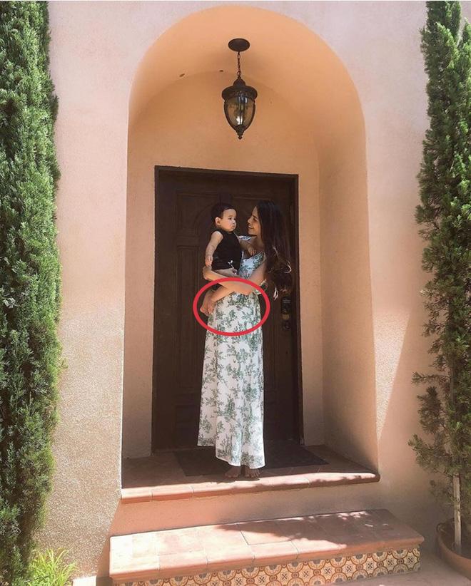 Mở lại Instagram, Phạm Hương chỉ đăng ảnh hoa quả chứ không khoe mặt-2