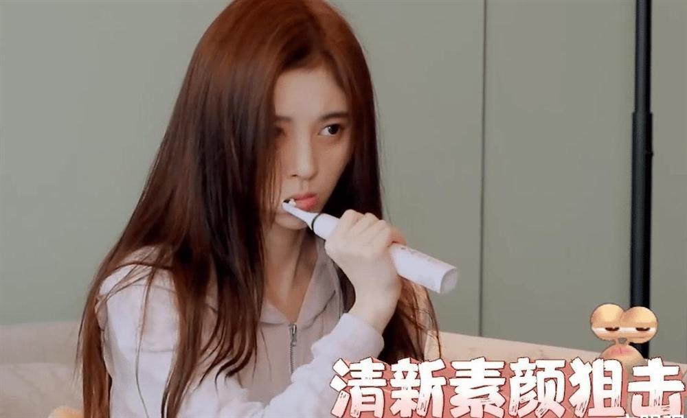 Mỹ nữ 4.000 năm có một bị chê bai giả từ trong ra ngoài-1