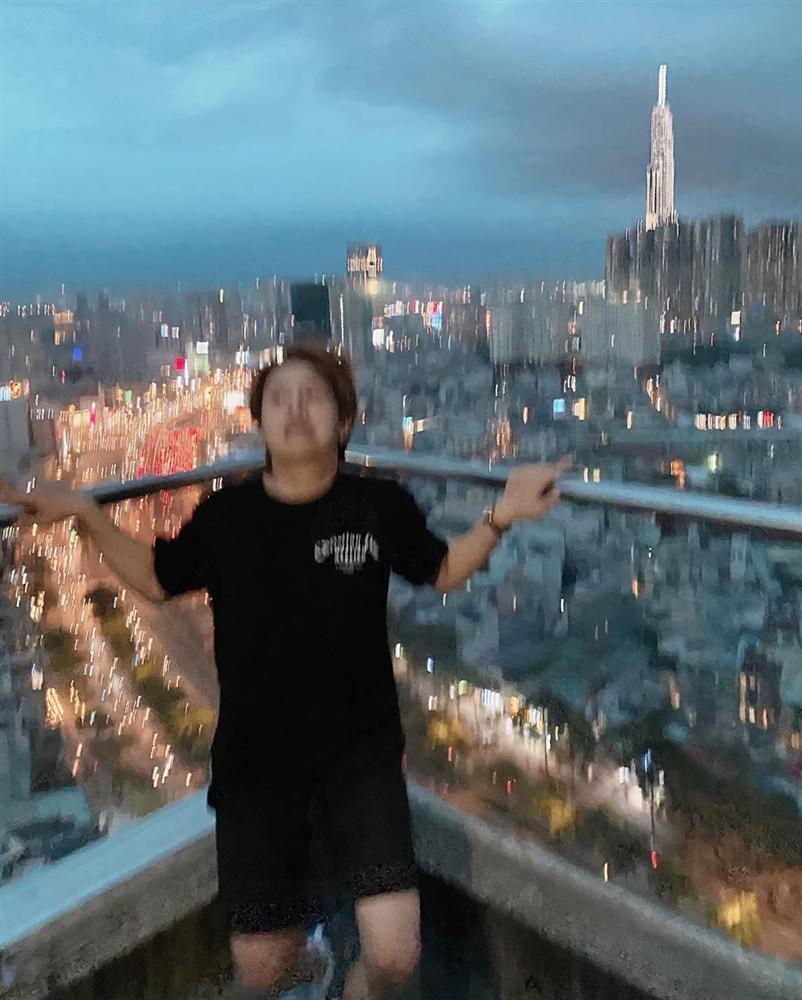 Duy Khánh bất chấp nguy hiểm tính mạng chỉ để có một bức ảnh sống ảo đỉnh cao-2