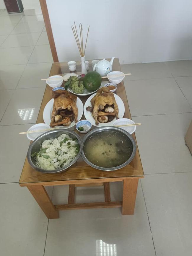 Cười ná thở với mâm cơm cúng CẦU ĐỦ CHỈ TIÊU đầy sáng tạo của dân Sales-3