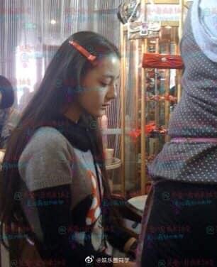 Địch Lệ Nhiệt Ba - Cổ Lực Na Trát chụp áo cưới: Nhan sắc một chín một mười-2