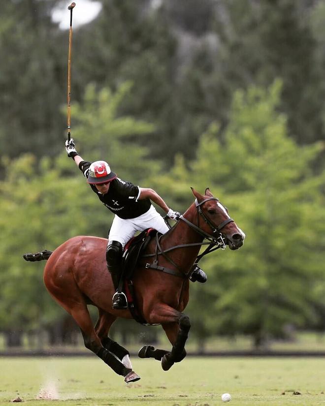 Hoàng tử Brunei, công chúa Thái, hoàng hậu Bhutan hot nhất MXH châu Á-10