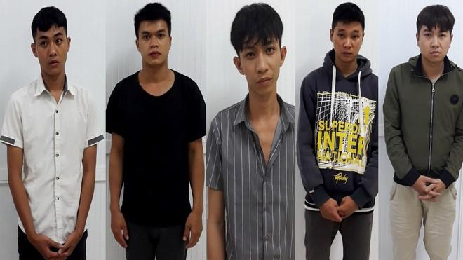 Rùng mình nhìn nhóm côn đồ đánh gãy tay chân nạn nhân ở Bảo Lộc-2