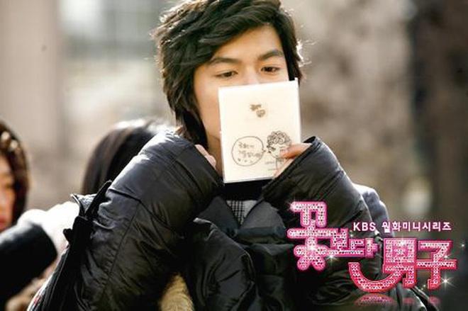 Lee Min Ho ‘nghiện’ soi gương như thế nào?-2
