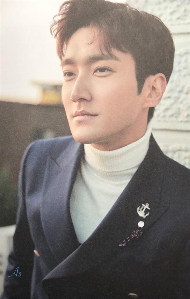 10 nam ca sĩ Kpop xuất thân từ gia đình giàu có: Làm idol vì đam mê đây rồi!-1