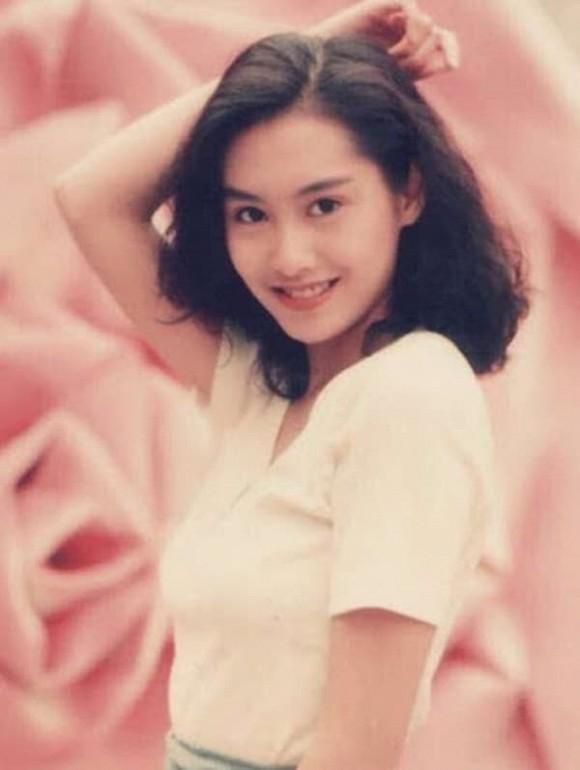 Tình cũ Châu Tinh Trì Chu Ân lộ vòng 2 lùm lùm, nghi vấn mang thai ở tuổi 49-6