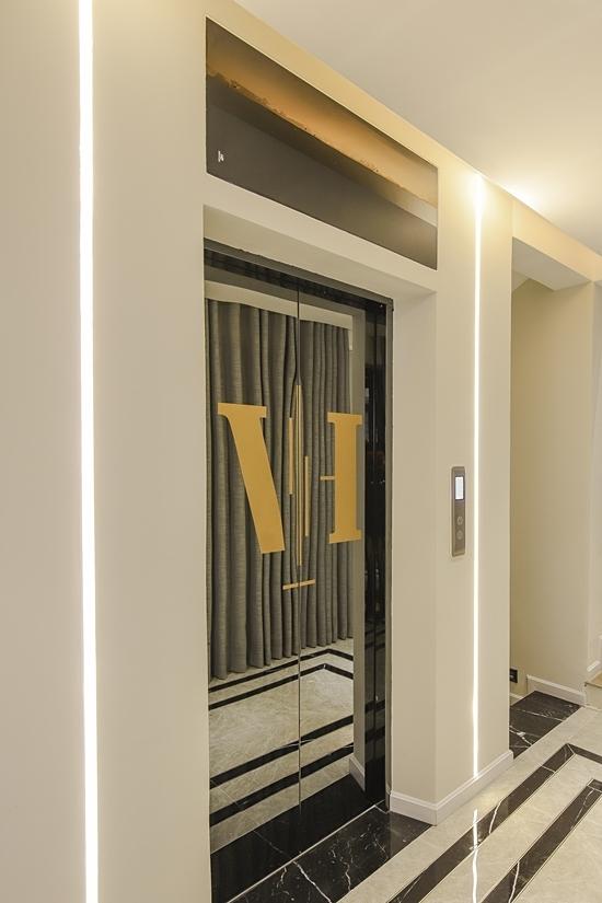 Nhà phố hơn 1.000 m2 của Lê Hoàng The Men-7