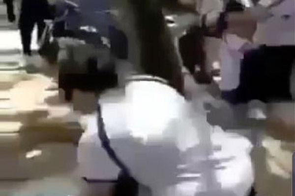 Vụ 2 nữ sinh ở Cần Thơ bị đánh: Sắp xếp người theo quay clip-1