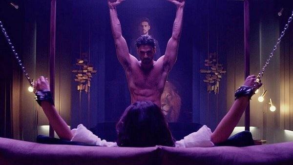 Phim 18+ được khen nóng bỏng hơn 50 sắc thái sự thật thế nào?-2