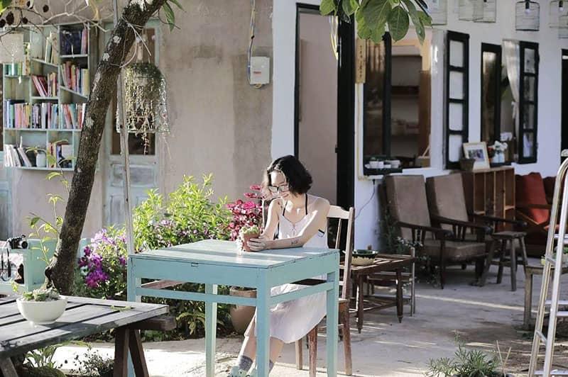 Đi tìm hoài niệm tại những quán cafe đậm chất retro ở Đà Lạt-5