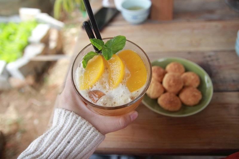 Đi tìm hoài niệm tại những quán cafe đậm chất retro ở Đà Lạt-11