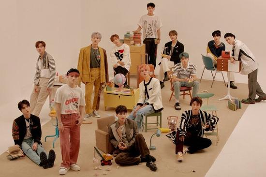 Vừa mở pre-order chỉ 5 ngày, album mới của SEVENTEEN đã cán mốc triệu lượt 'chốt đơn'