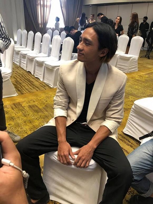 Hữu Vi xuống sắc thảm hại đến mức chụp có tâm đến mấy cũng không cứu nổi-4