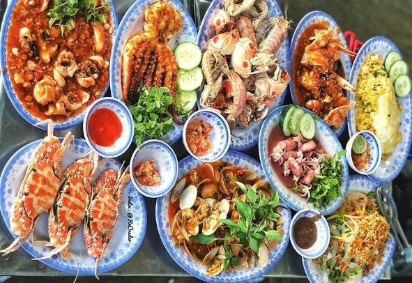 Gọi tên 5 quán hải sản ngon quên lối về ở Đà Nẵng-1
