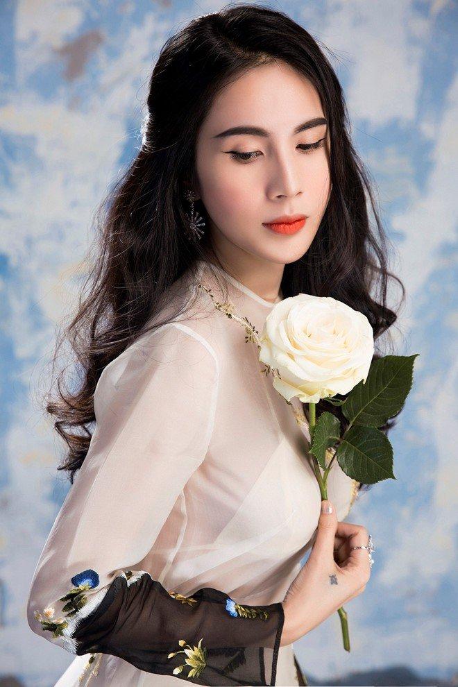 Tự nhiên bị chửi tung nóc, loạt sao Việt người xử lý rắn mặt - người tủi phận muốn chết-6