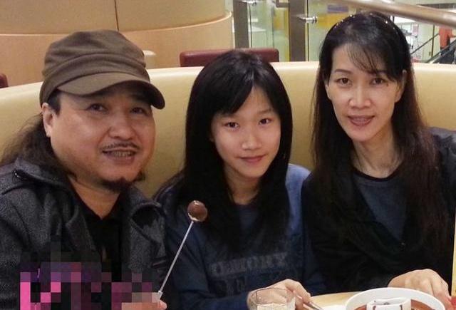 Tài tử Thiên long bát bộ bị mắng khi nghỉ diễn đi bán hàng-3