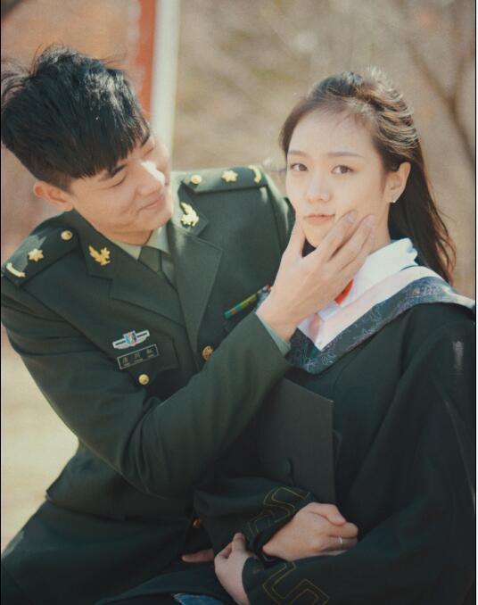 Hoa khôi bóng chuyền cao 1,88 m và tình yêu đẹp với bạn trai 2,01 m-7