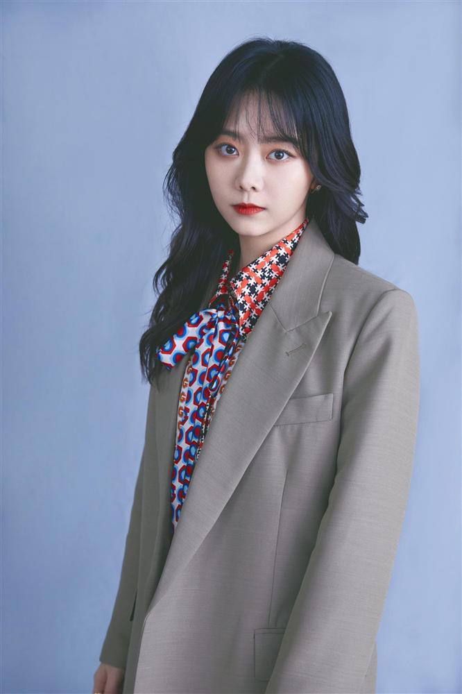 Những mỹ nhân Hoa ngữ được lòng người qua đường nhất: Dương Mịch và Địch Lệ Nhiệt Ba thất thế-5