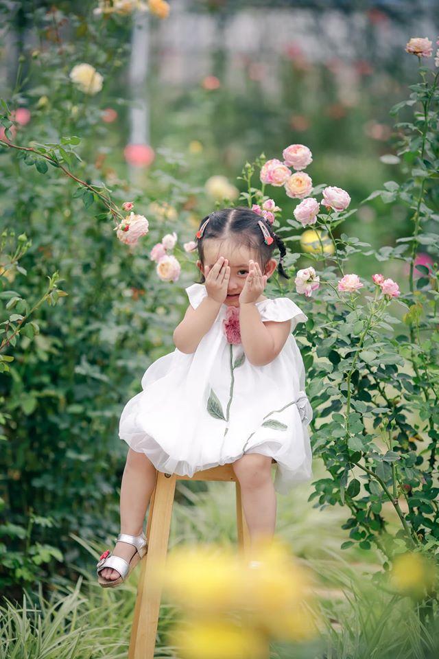 Con gái sinh non 1,9kg của Khánh Thi lớn phổng phao, xinh xắn ngỡ ngàng-3