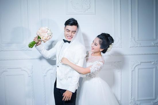 Vợ Lê Dương Bảo Lâm: Hotgirl xinh đẹp tình nguyện làm 'người đàn ông' cho chồng