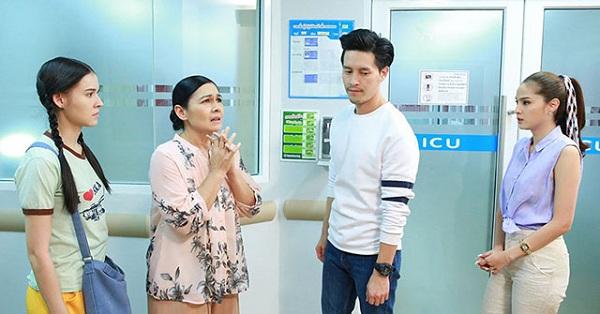 Đang chuẩn bị đi rước dâu, anh trai tôi bỗng đứng phắt dậy bỏ đi-1