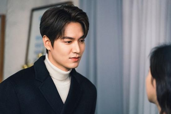 Cái giá phải trả của Lee Min Ho ngày trở lại