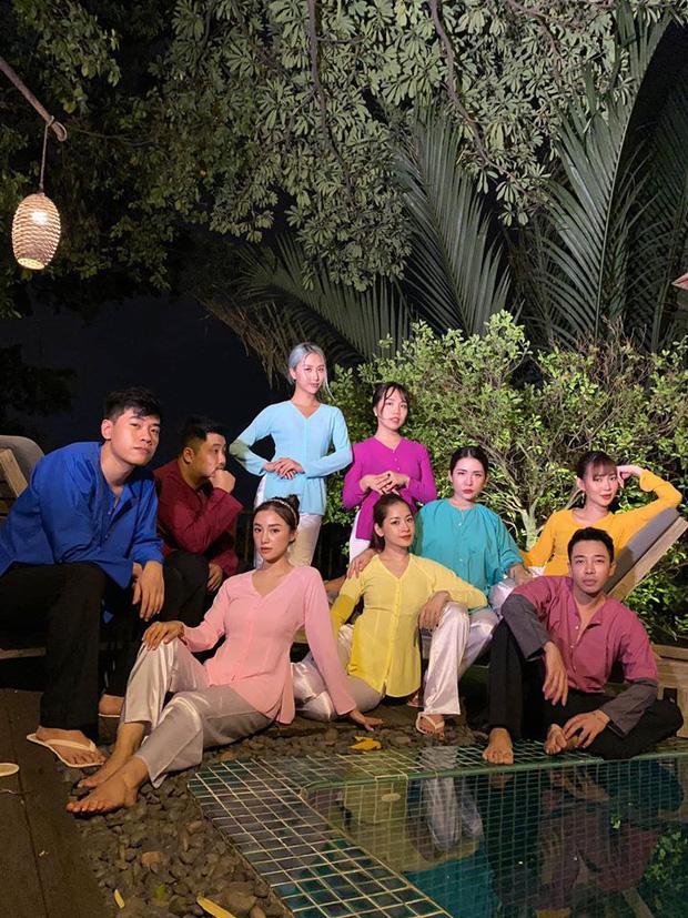 Sinh nhật chơi lớn như Chi Pu: Thử thách 3 phong cách từ bikini, hàng hiệu đến áo bà ba-6