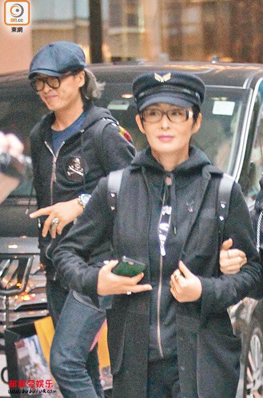 Mỹ nhân đóng nhiều phim Châu Tinh Trì nhất: U60 lận đận không chồng con, yêu trai trẻ kém 10 tuổi-5