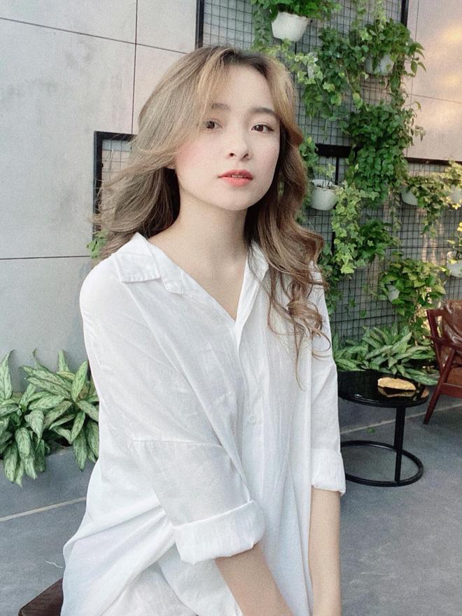 Bị ném đá vì phát ngôn Lisa không xinh bằng mình, hot tiktoker 3,4 triệu follow nói gì?-4