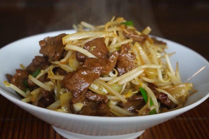 Mua giá đỗ hay bị thâm đen nát ủng, đầu bếp mách chiêu 5 ngày không hỏng-5