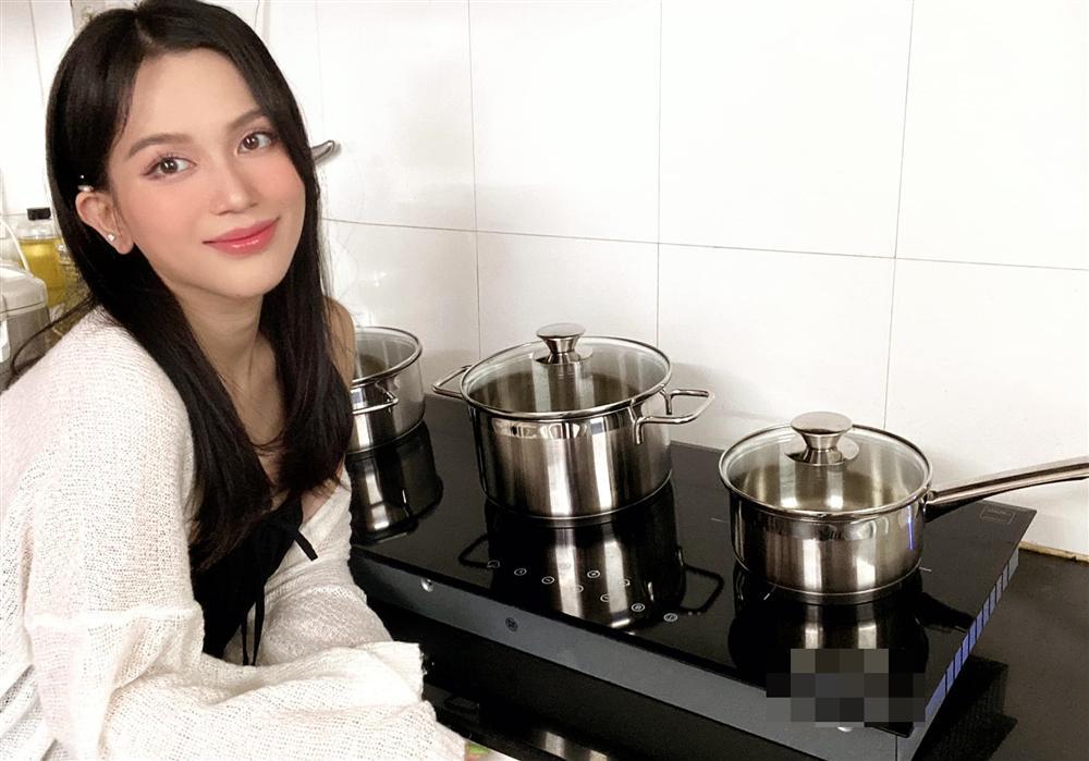 Diệu Nhi nịnh Sĩ Thanh xinh quá, không ngờ bị bóc phốt não cá vàng sống ảo-1