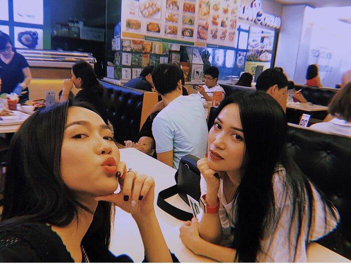 Diệu Nhi nịnh Sĩ Thanh xinh quá, không ngờ bị bóc phốt não cá vàng sống ảo-2