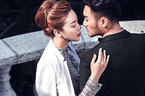 Chồng ngoại tình cùng lúc với 3 gái nhà hàng, về nhà vẫn đóng vai rể ngoan vì mưu đồ này