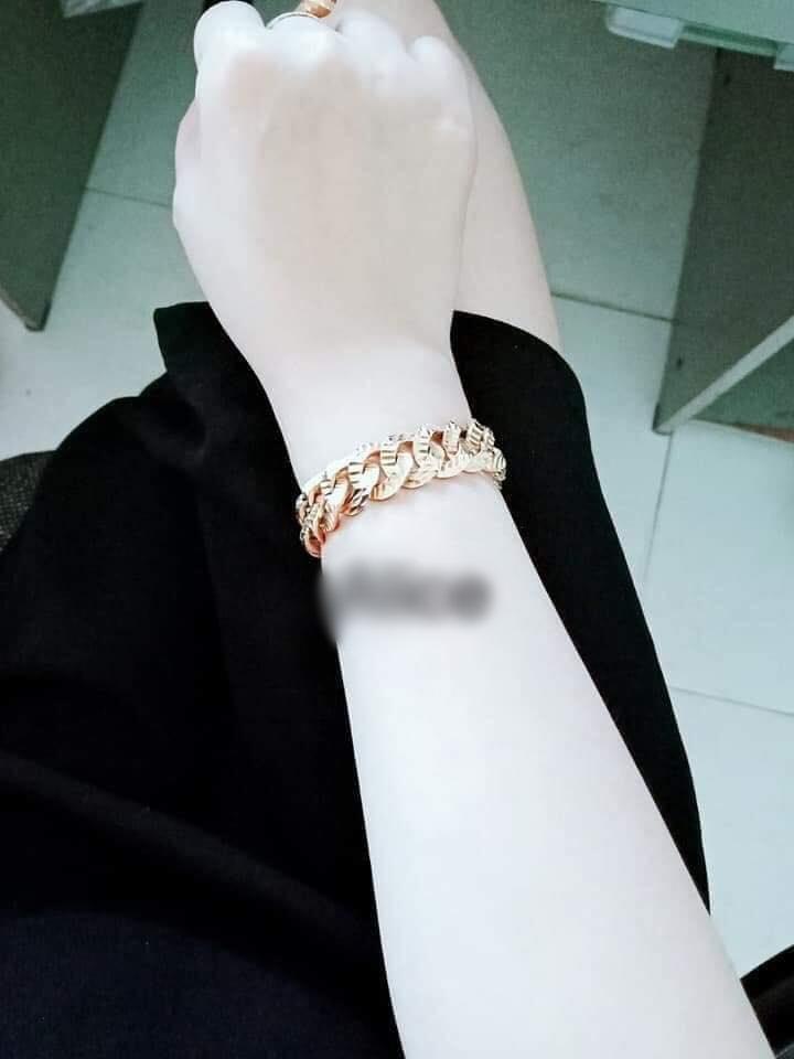 Sởn da gà với những cánh tay Bạch ma nữ nhờ kem trộn-8