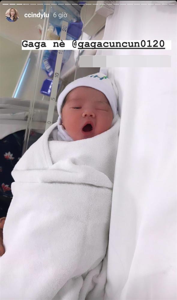 Vợ Hoài Lâm lần đầu tiết lộ những hình ảnh sinh con bí mật-5